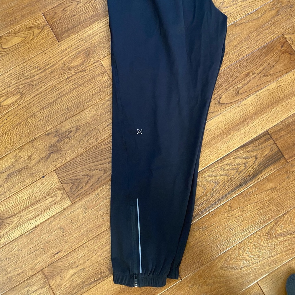 Men’s XL “Surge” Joggers